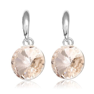 ピアス,揺れる,可愛い,スワロフスキー