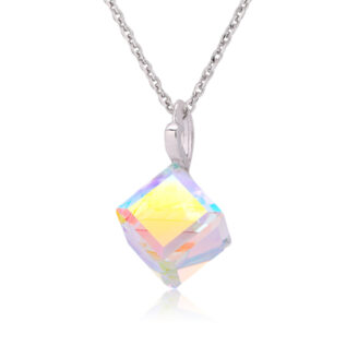 ネックレス,swarovski,swarovskiネックレス,swarovski ネックレス,オーロラ,キューブ