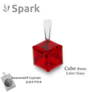 赤いペンダント 赤い色のペンダント