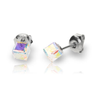 スワロフスキーピアス,誕生日,プレゼント,女性