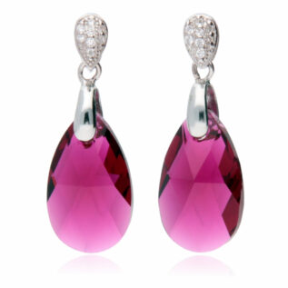 スワロフスキーピアス,ピアス,swarovski,誕生日,プレゼント,ルビー