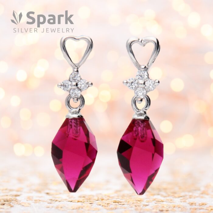 ルビー ピアス,ピアス,スワロフスキー,スワロフスキーピアス,swarovski,プレゼント